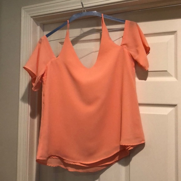 Shirt - Picture 2 of 4